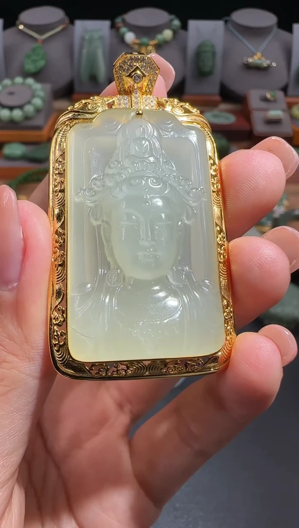 颈饰未镶嵌和田玉1