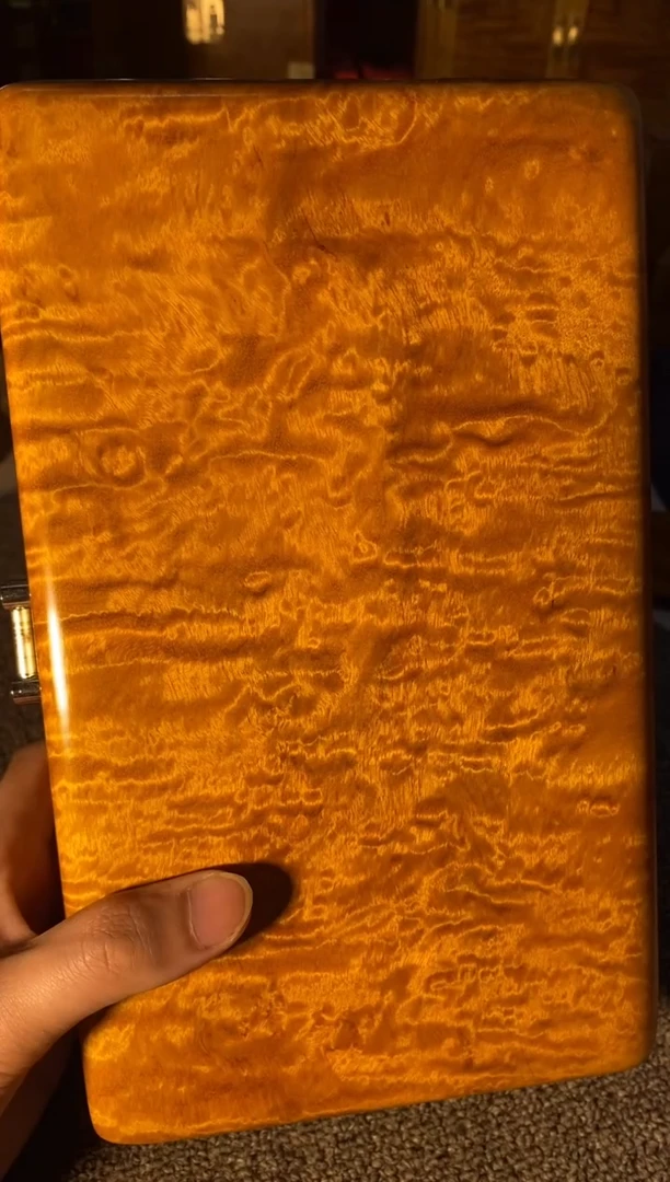 【闪购商品】金丝楠木艺金絲楠首飾盒F13