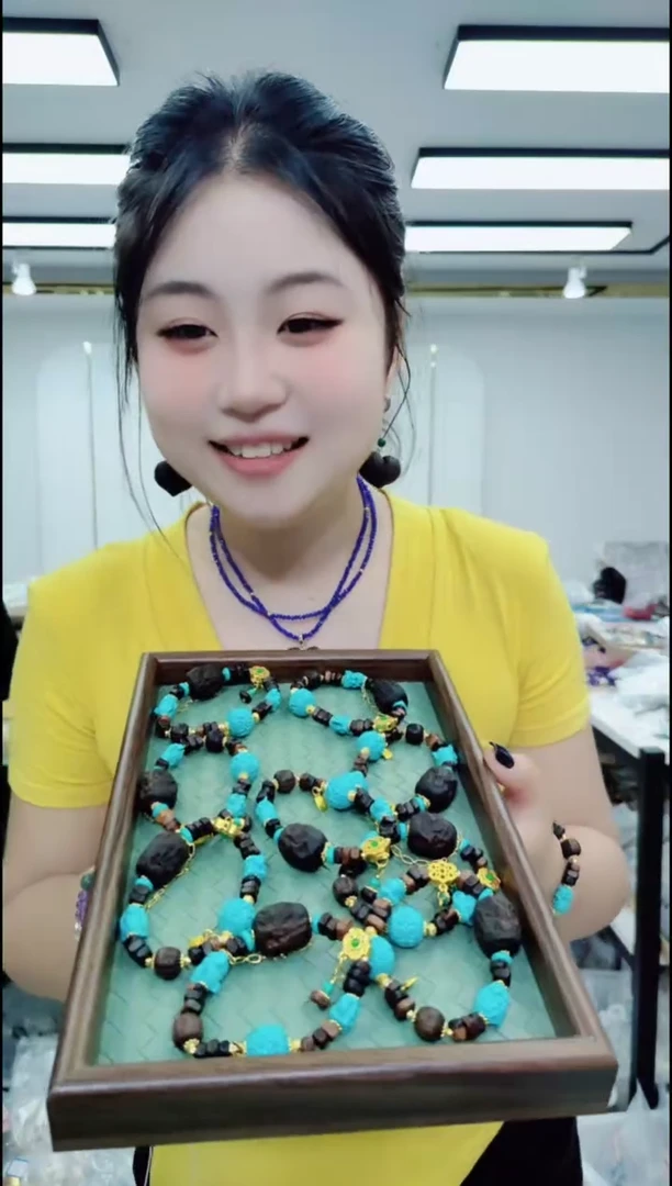 玛瑙/玉髓发饰合金3014单珠手串