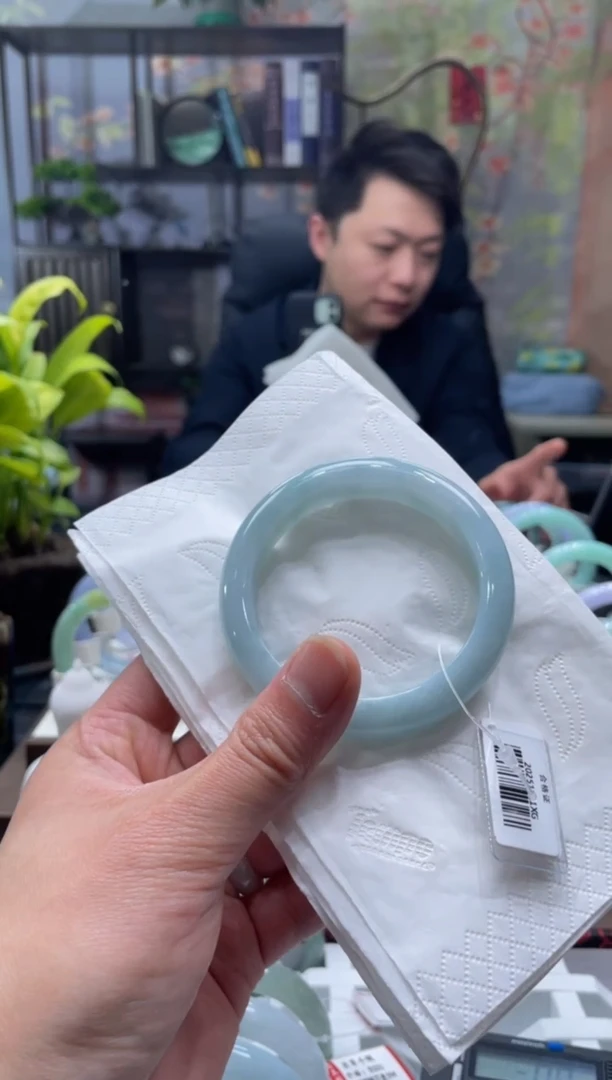 未镶嵌手镯翡翠00002240