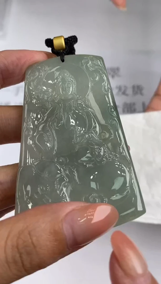 未镶嵌挂件翡翠305452     多人