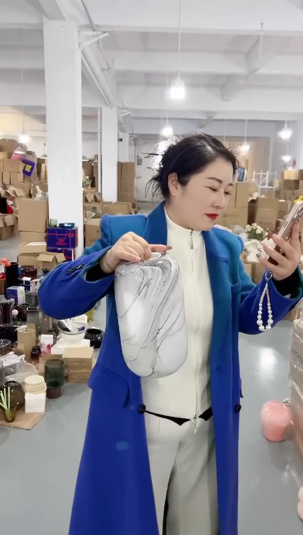 【闪购商品】玻璃花伴你花瓶微瑕-BA16