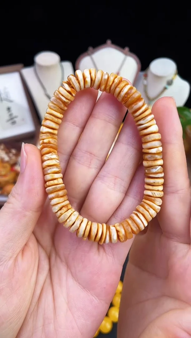 琥珀未镶嵌珠宝奇石柒月