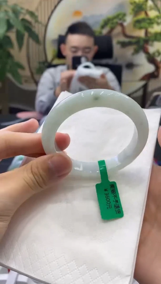 未镶嵌手镯翡翠6314