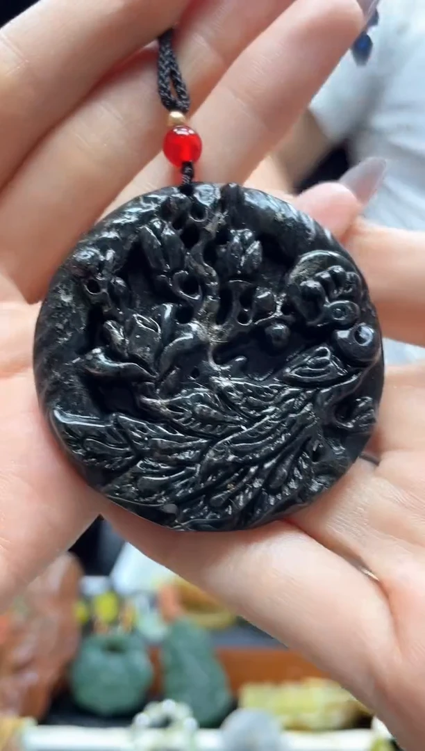 未镶嵌岫玉吊坠·