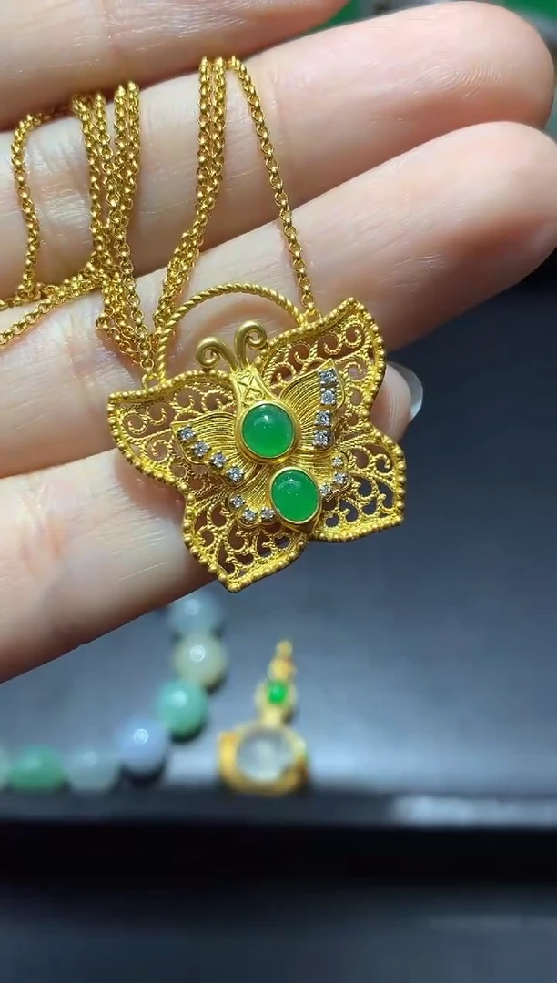 颈饰18K金镶嵌翡翠631-中国好珍宝