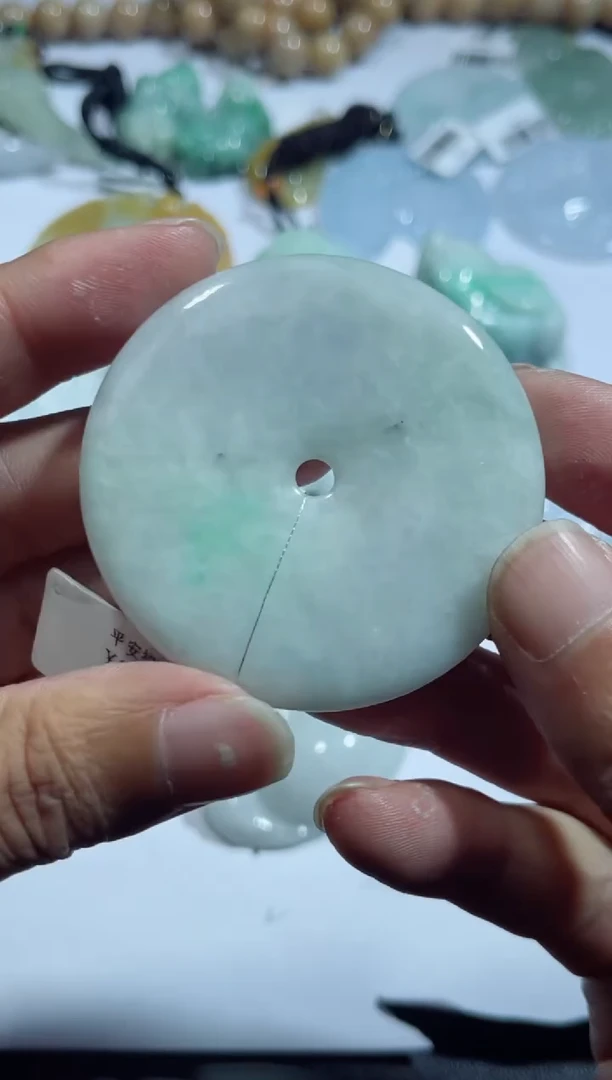 【闪购商品】翡翠吊坠(不含链)未镶嵌00001035