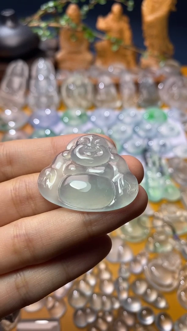 颈饰未镶嵌翡翠佛公30*35.5*5.9