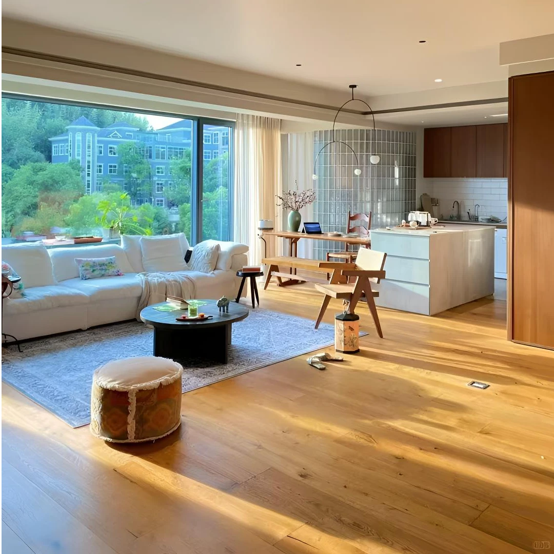 纯三层原木木纹生活实木地板天然环保室内家用南浔工厂直发装修