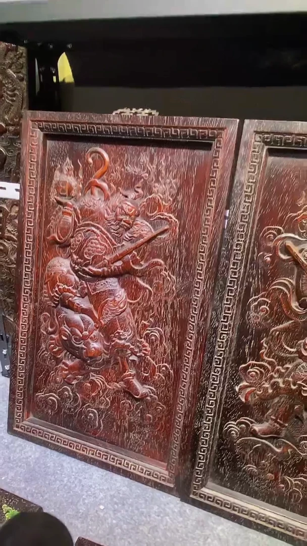 木紫檀雕刻一物一拍