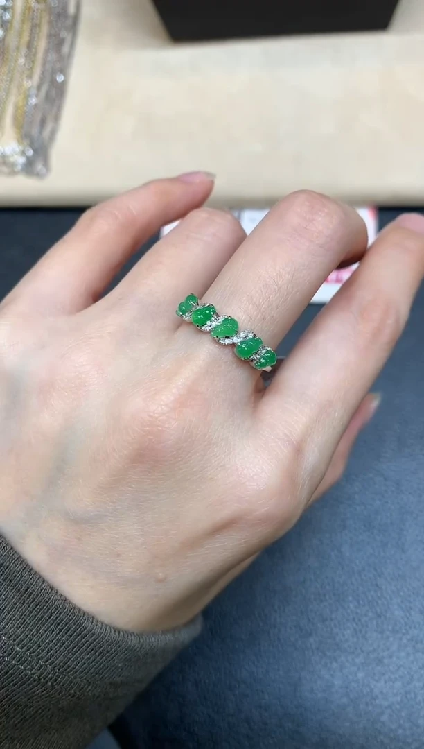 【闪购商品】翡翠戒指18K金镶嵌【无鉴赏期