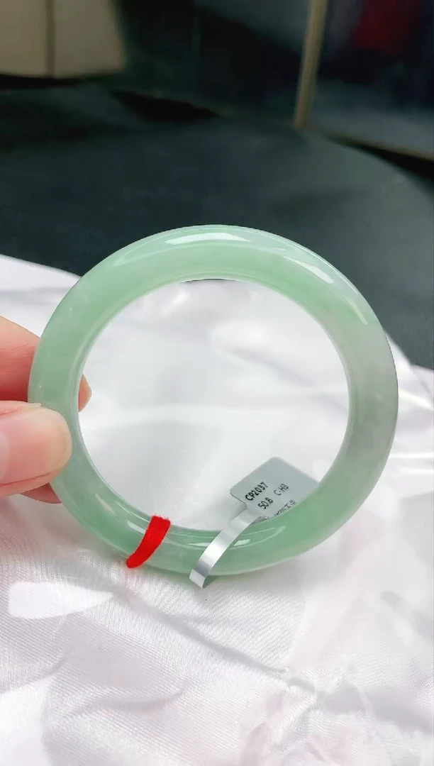 未镶嵌手镯翡翠缅甸天然A货翡翠手镯