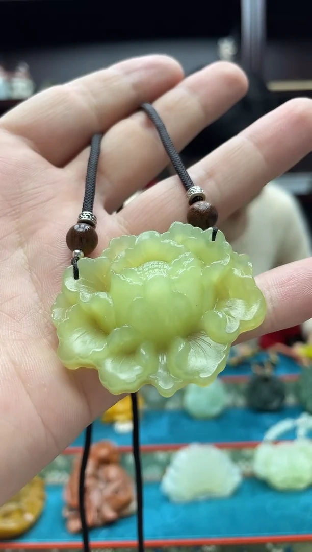 未镶嵌岫玉吊坠多样性发*货拍一发一