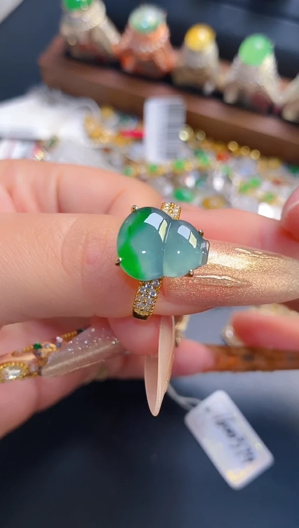 银S925镶嵌戒指翡翠天然