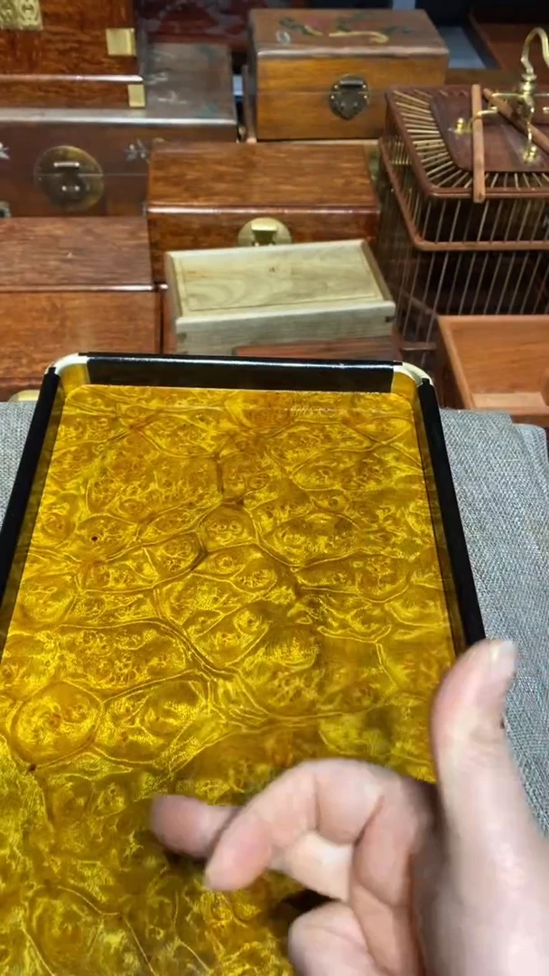 【闪购商品】香樟木木艺茶盘一个