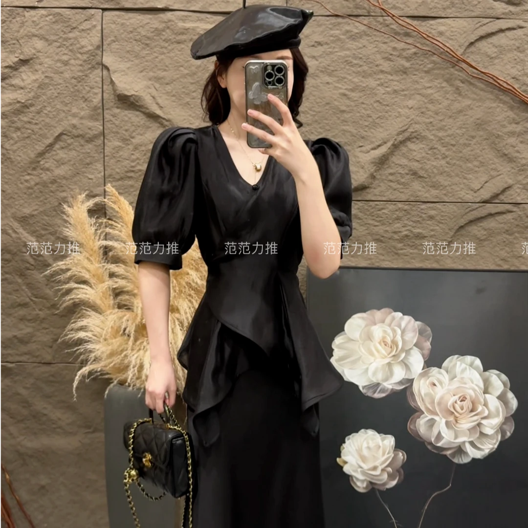 范范力推--轻熟风修身收腰系带不规则珠光小衫短袖V领上衣