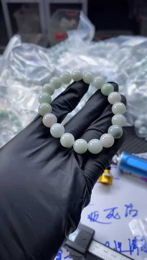 未镶嵌定制翡翠天然缅甸A货翡翠，拍一发一