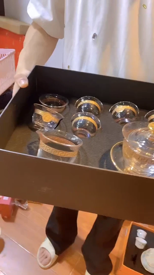 杯鸿辉家品牌瓷器，京东包邮！