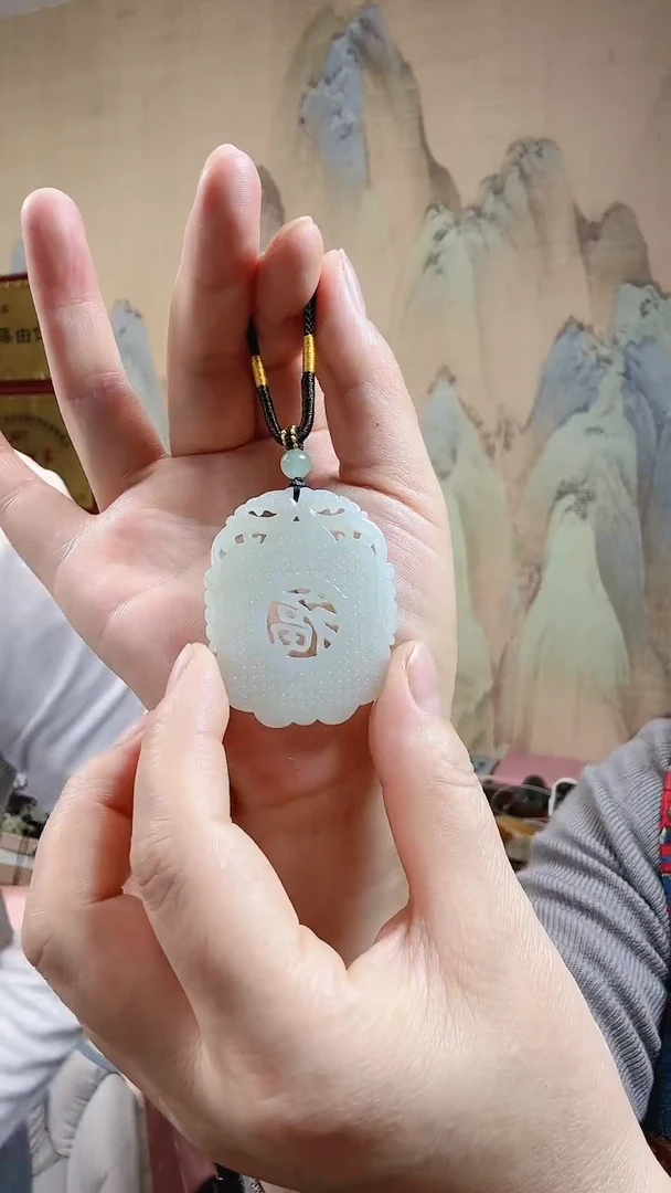 【闪购商品】和田玉颈饰未镶嵌.