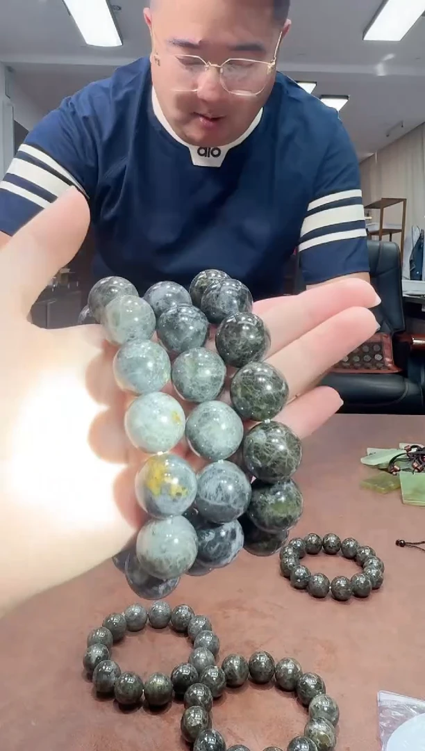 未镶嵌蛇纹石玉手链多样性随机发货其一18