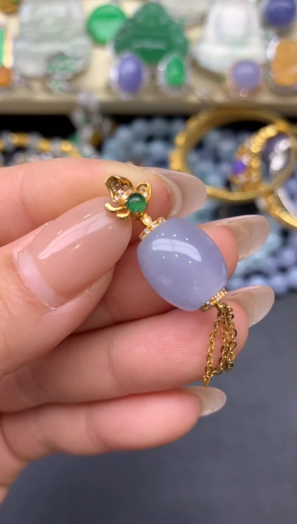 翡翠18K金镶嵌颈饰186-雪姐翡翠天天见