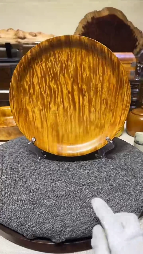 金丝楠木老料满水波圆盘 27-3.8cm