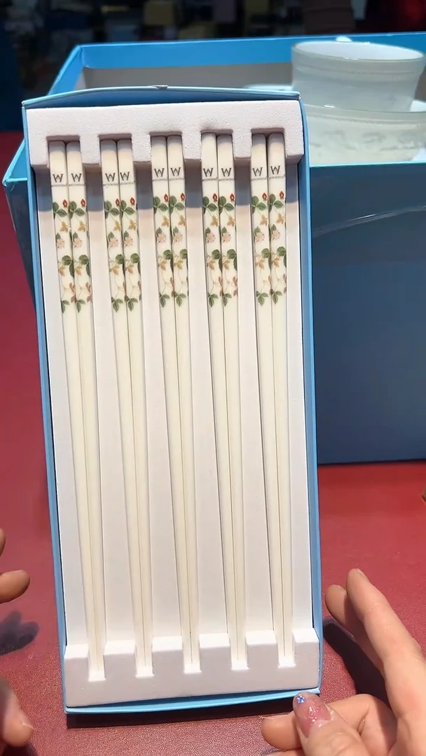 【闪购商品】瓷片锅碗瓢盆一件不剩