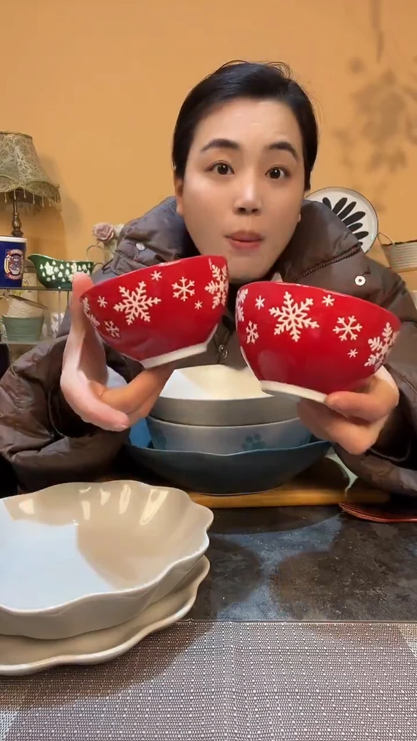 盘瑕疵款 2个饭碗 介意勿拍