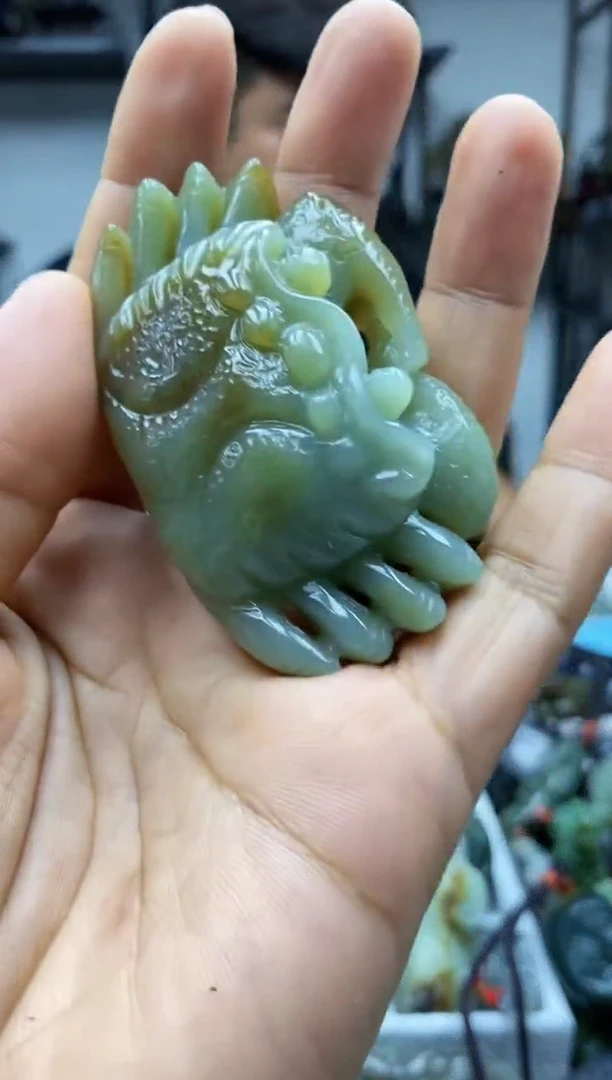 未镶嵌和田玉把件1