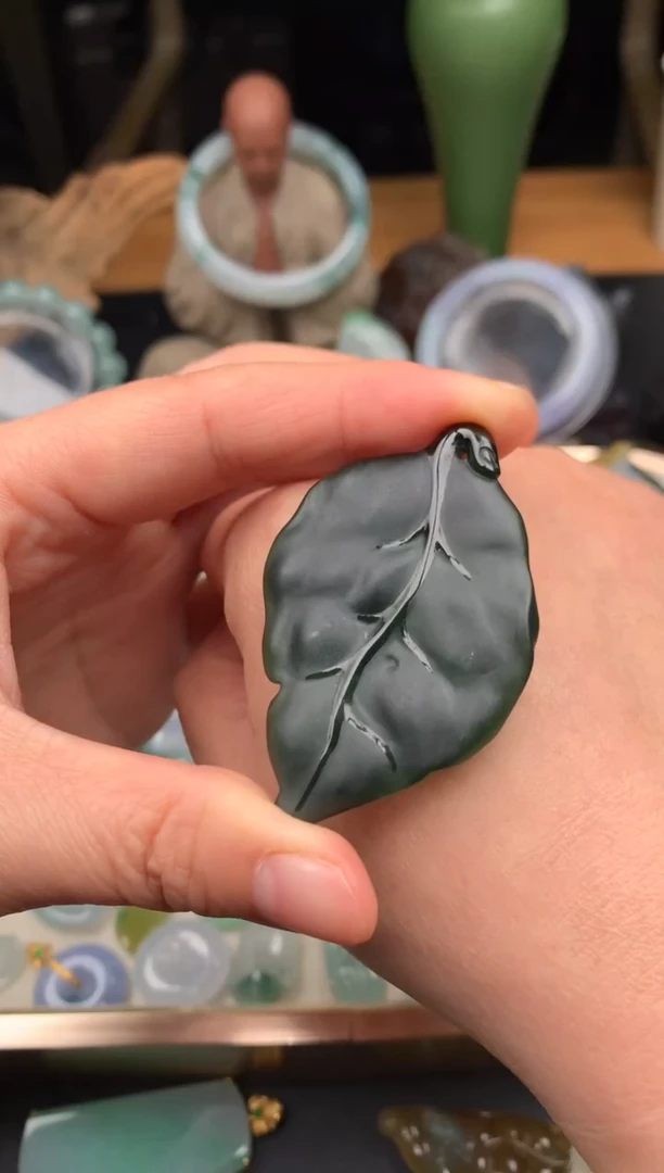 吊坠(不含链)未镶嵌翡翠吊坠