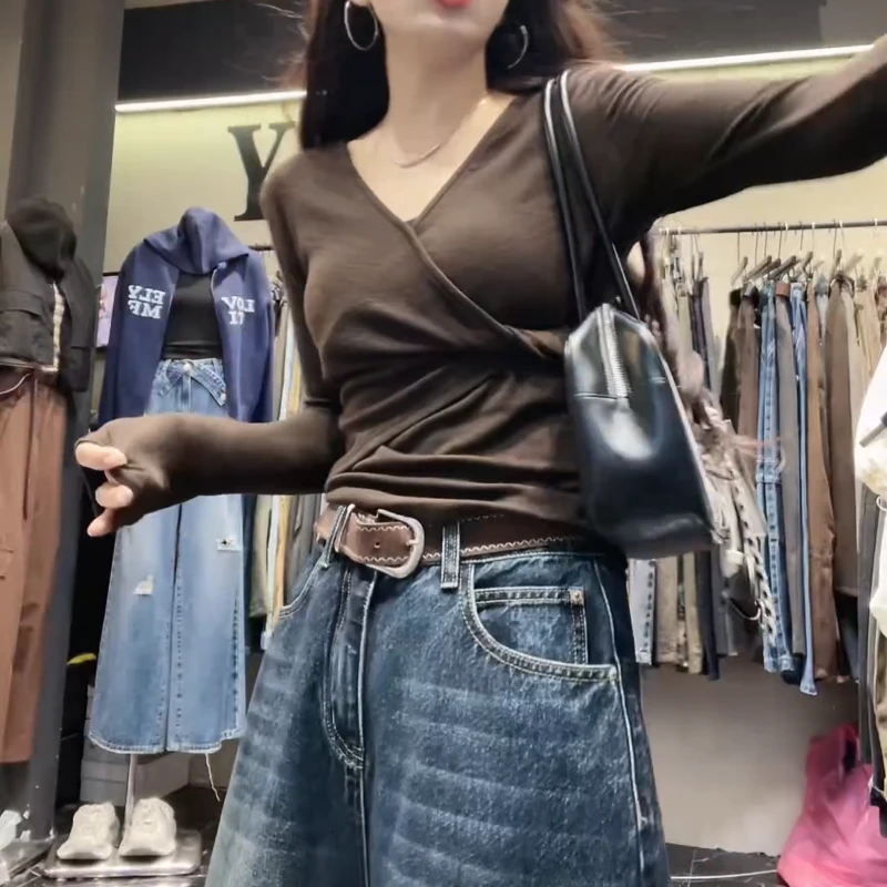 【扭结V领】显瘦气质时尚辣妹小众设计感长袖T恤上衣LK2507225