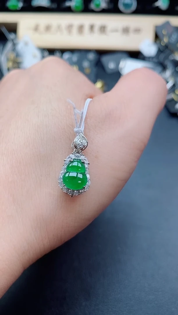 套链银S925镶嵌翡翠1