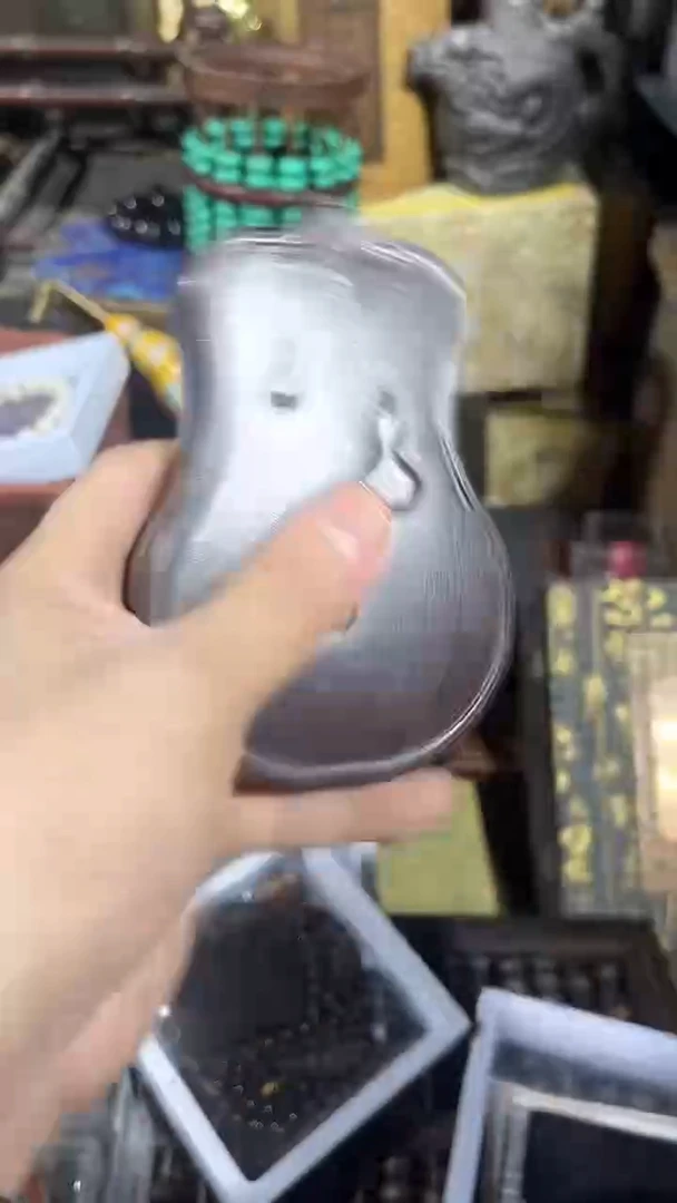 【闪购商品】滴血莲花菩提吊坠1