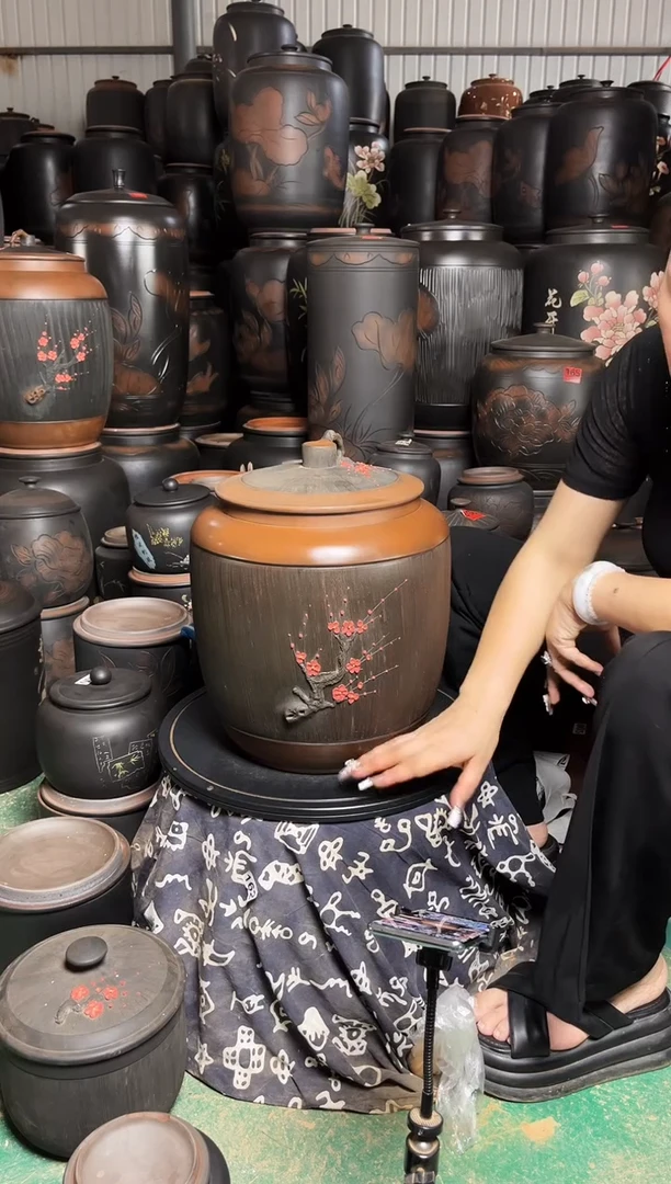 罐瑕疵小茶缸高35cm 红梅  713