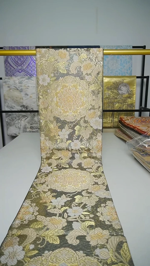 织绣织锦41宝象花