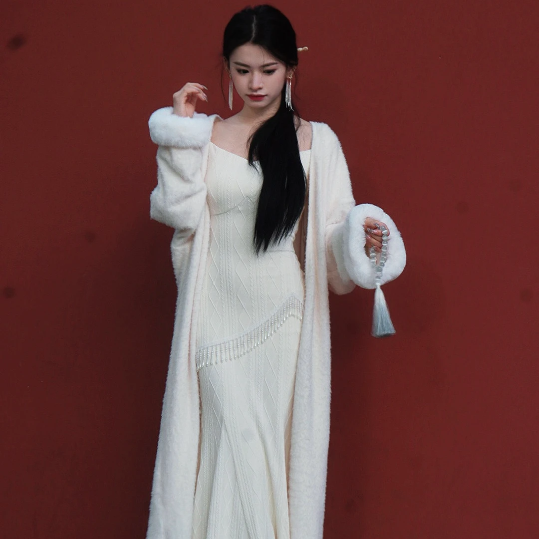 【藏白】软糯针织开衫毛衣女秋冬宽松长款外套-SXRSX405918