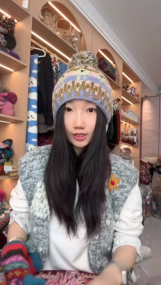 羊毛香芋紫小羊帽