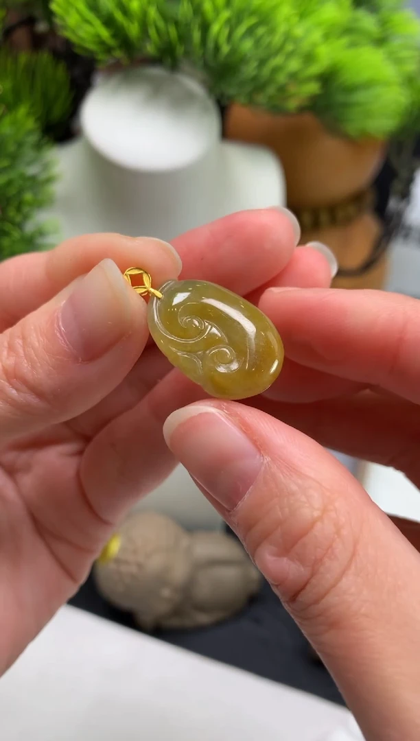 颈饰18K金镶嵌翡翠?*?---125718