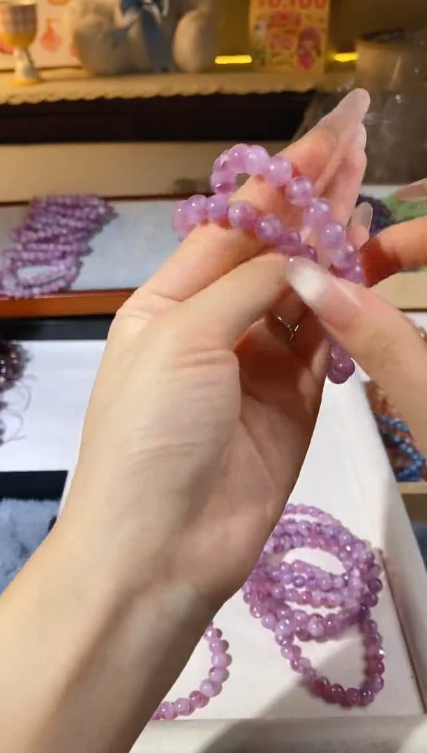 【闪购商品】水晶手串未镶嵌粉紫祖母卡6+