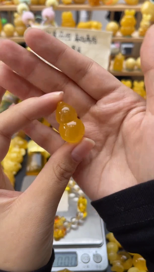 琥珀未镶嵌珠宝奇石067琥珀蜜蜡微瑕