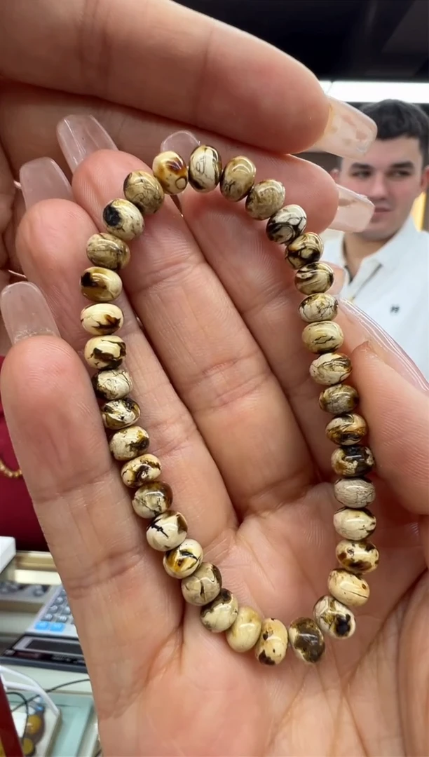 【闪购商品】琥珀手链未镶嵌85秒拼号