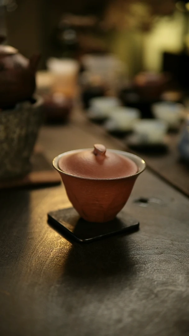 阿眠        松风舍红色化妆土盖碗