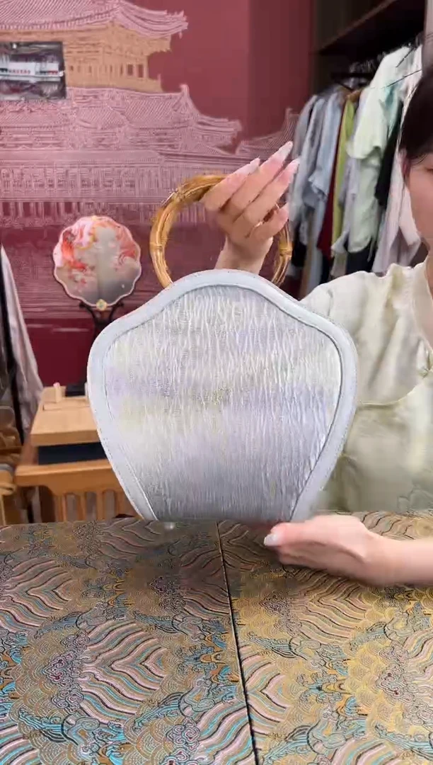 刺绣非遗唐锦包包