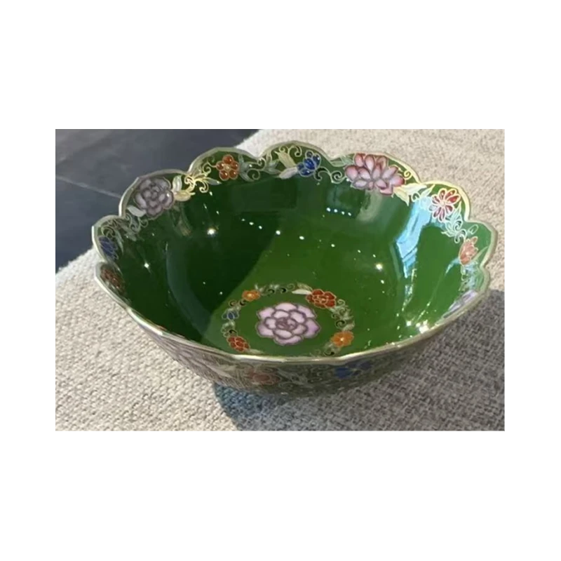 【三山拙垆】珐琅绿地花卉图案花口杯（灵玺0226）