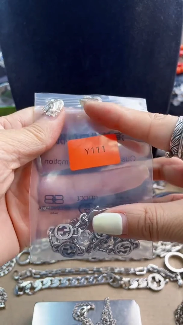 瓷片时**️新永华世家小姨子分铺210~