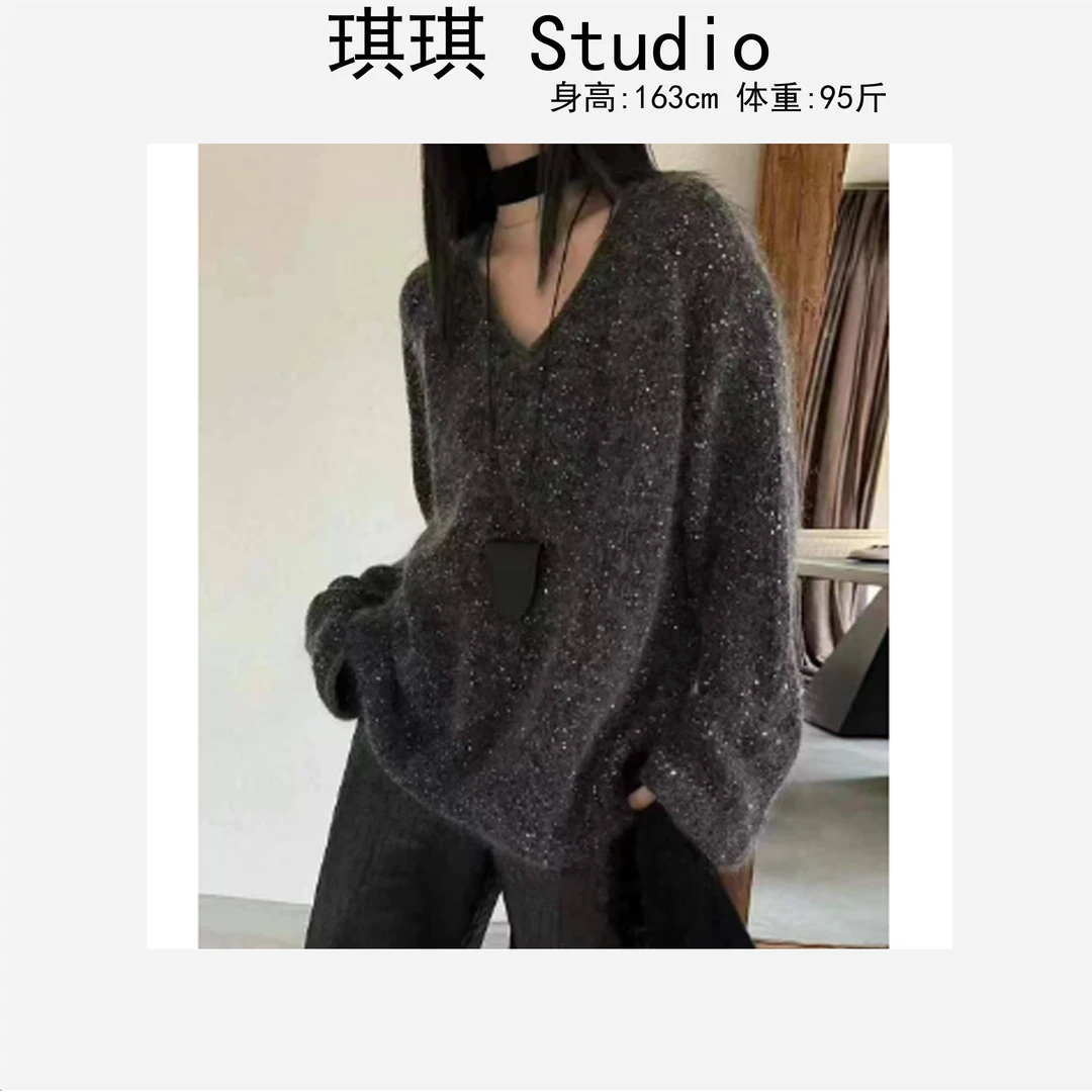 冬季新款重工设计感v领满天星闪闪气质时尚显瘦减龄针织毛衣-G