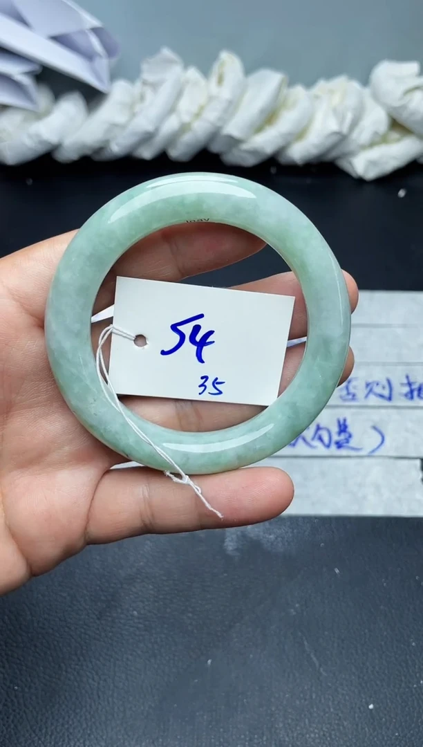 未镶嵌手镯翡翠35