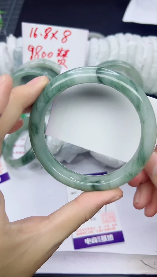 未镶嵌手镯石英质玉141-66/67