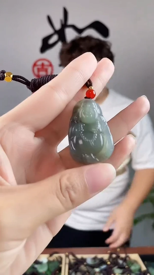 和田玉未镶嵌颈饰拍一发一，多样性发货