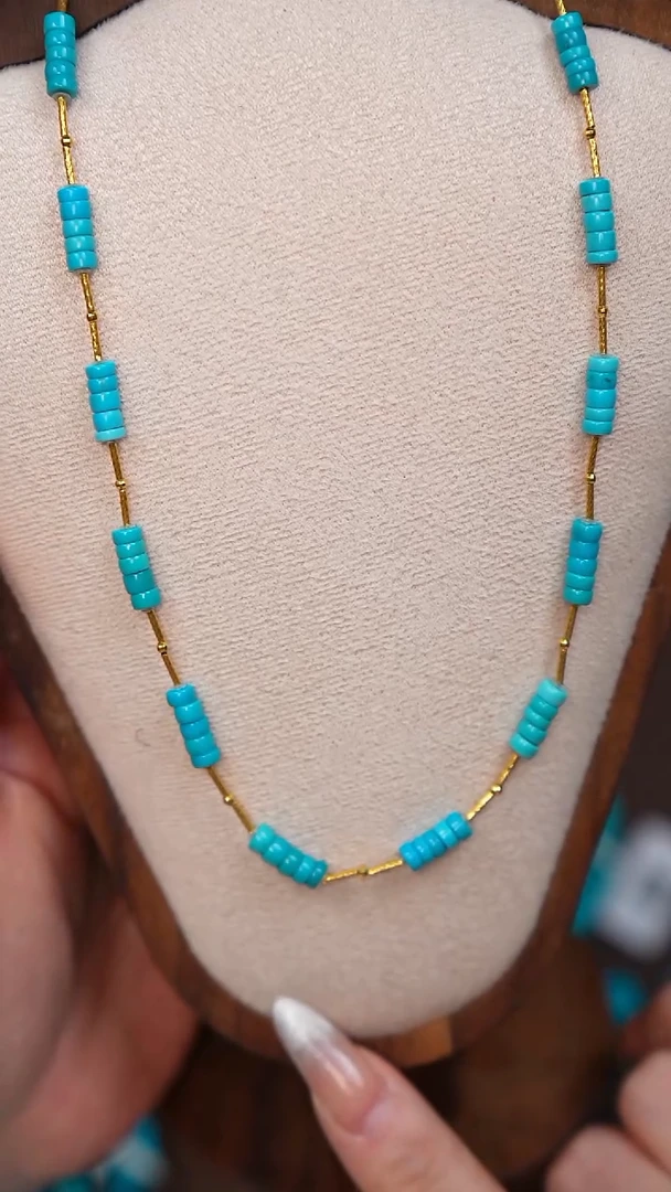 18K金镶嵌绿松石项链多样性发货